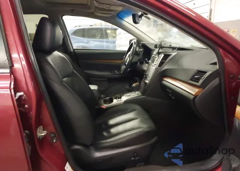 2014 Subaru Outback 2.5I Limited z USA, uszkodzony, nr VIN 4S4BRBLC5E3240808